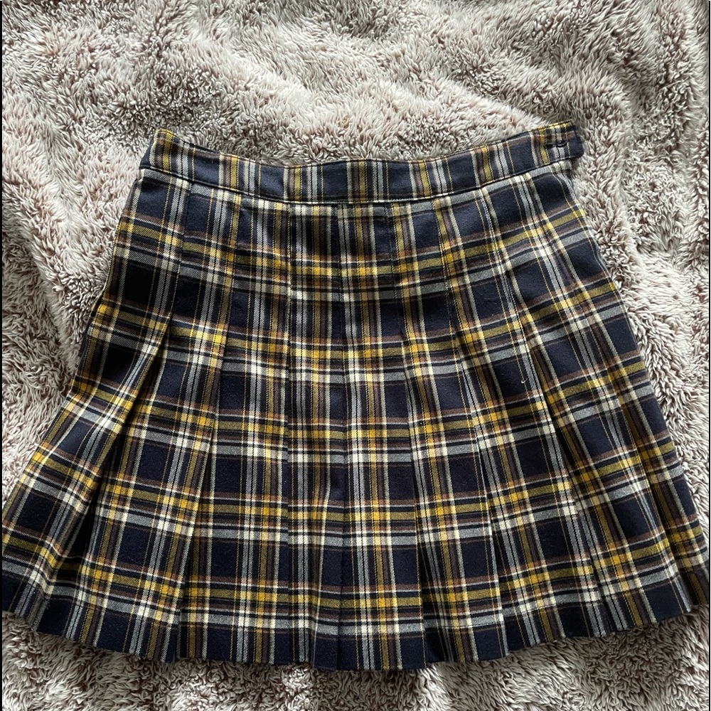 Forever 21 pleated skirt